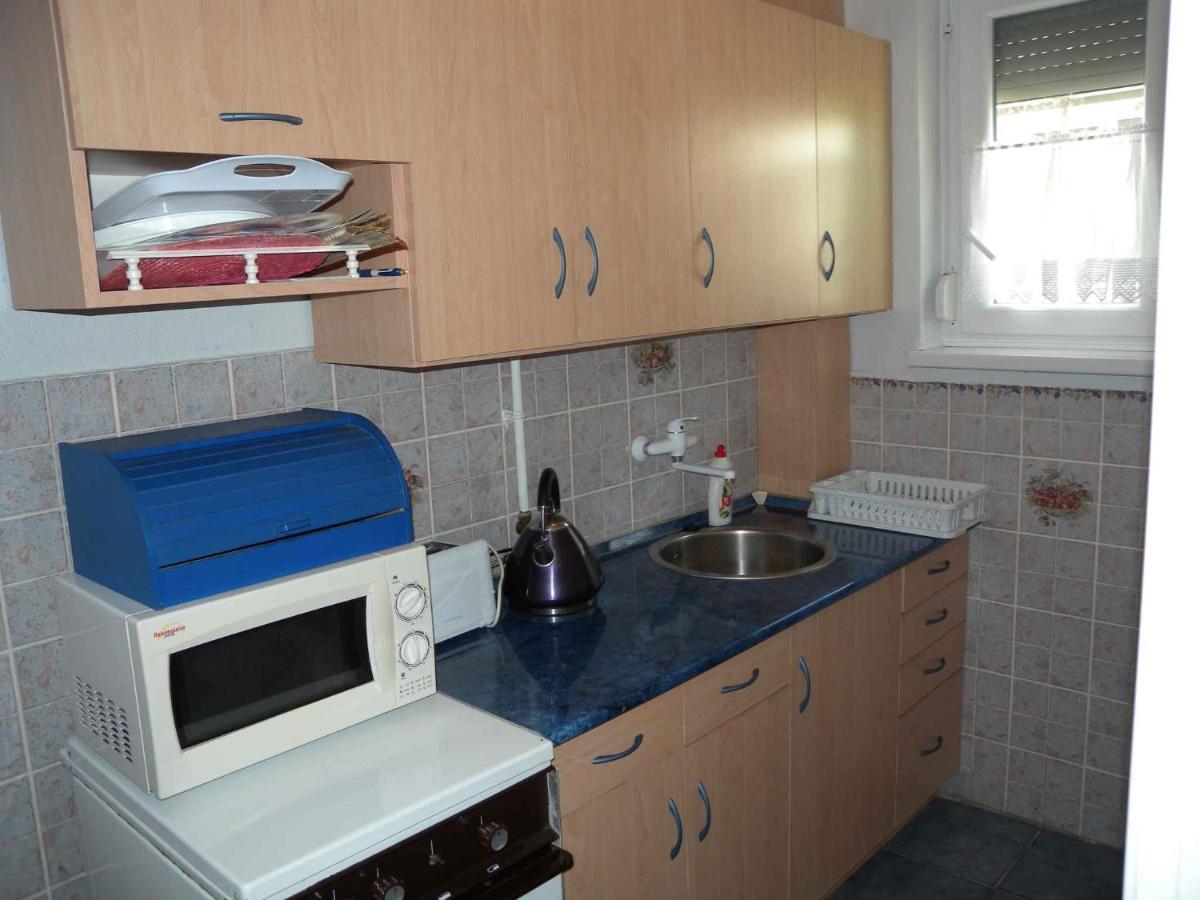 Holiday Home In Fonyod/Balaton 38001 Buitenkant foto